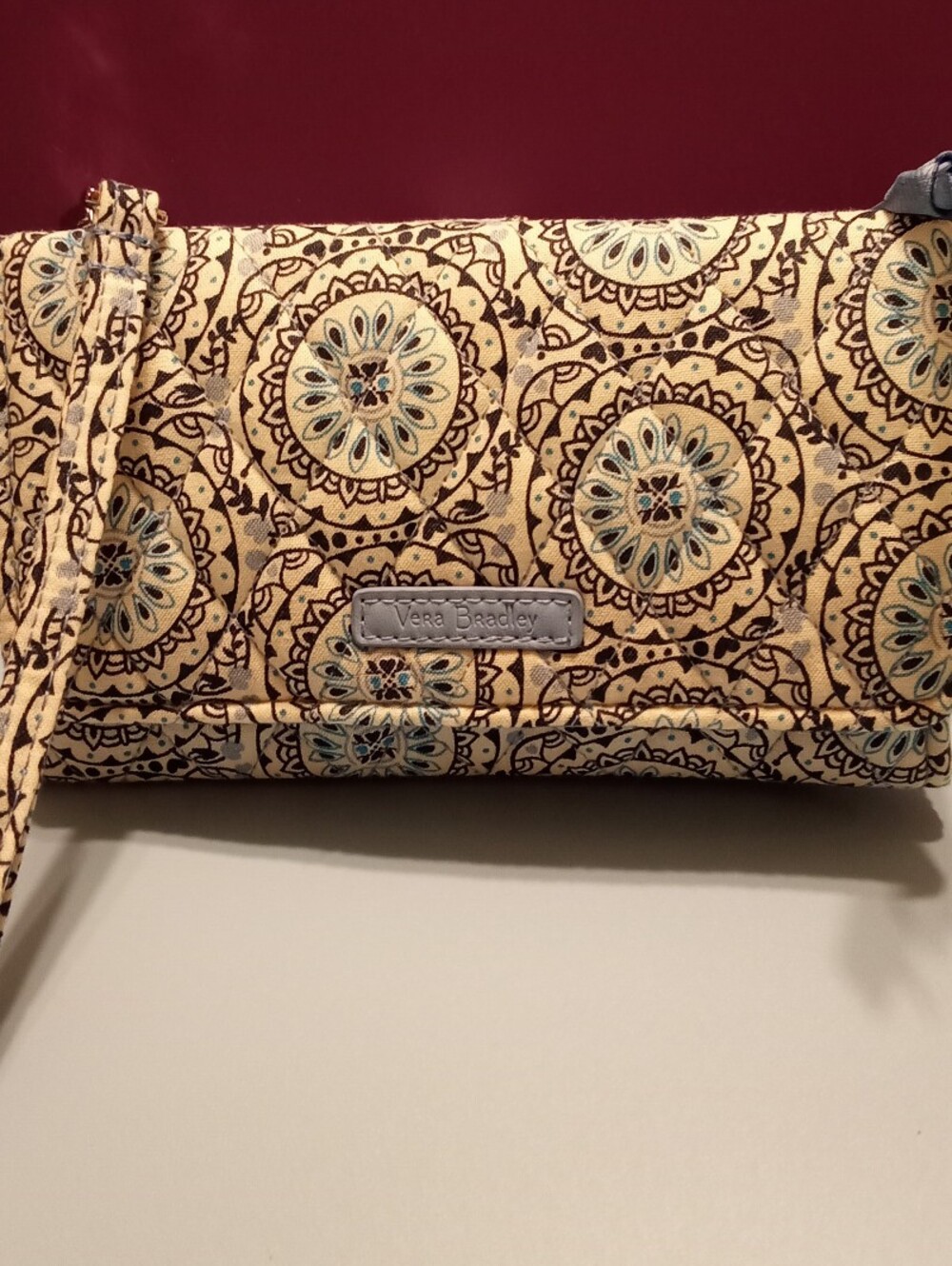 Vera Bradley RFID Smartphone Wristlet in Mini Sketched Medallion